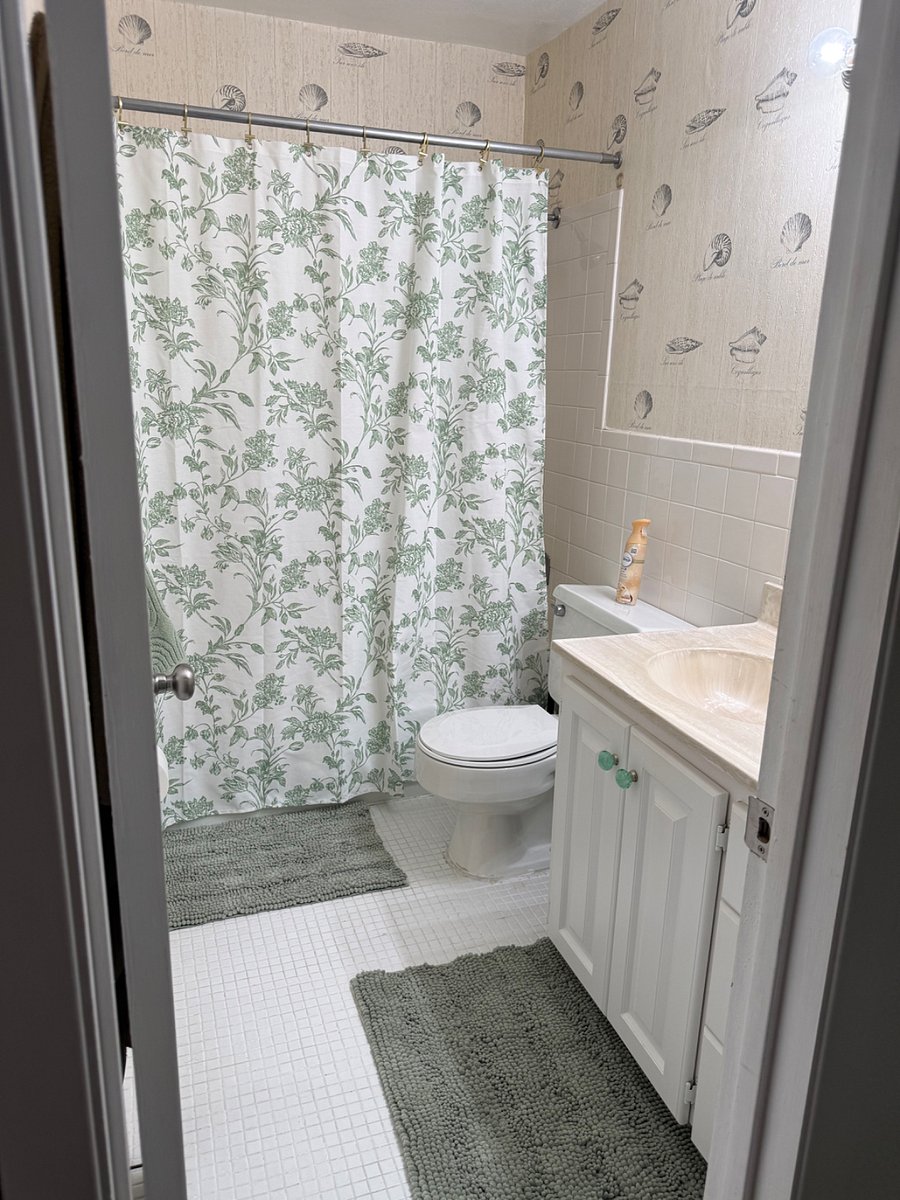 Furnished Finder property 1018900_1 photo 17