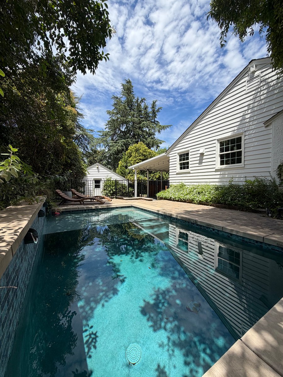 Furnished Finder property 1018914_1 photo 1