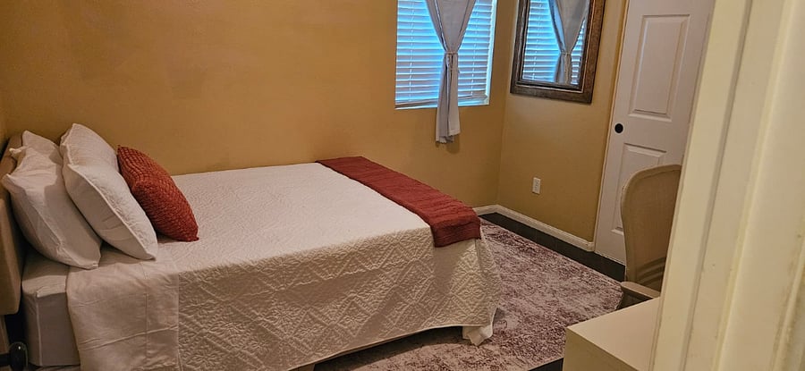 Full bed