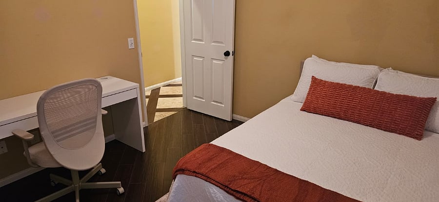 Furnished Finder property 1018918_1 photo 20