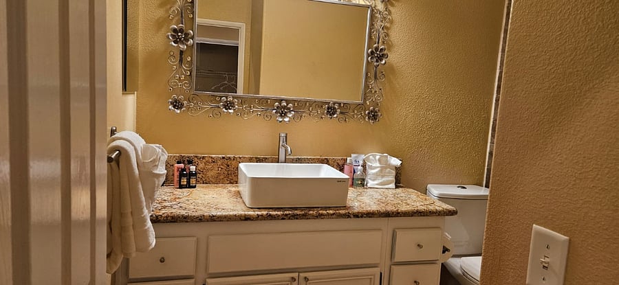 2nd bathroom