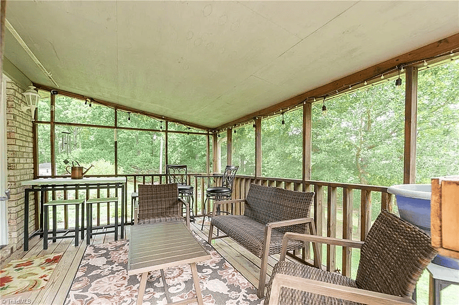 Screened Porch