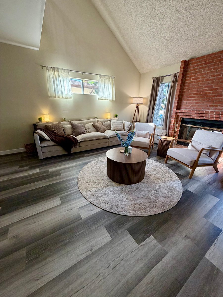 Furnished Finder property 1018982_1 photo 2