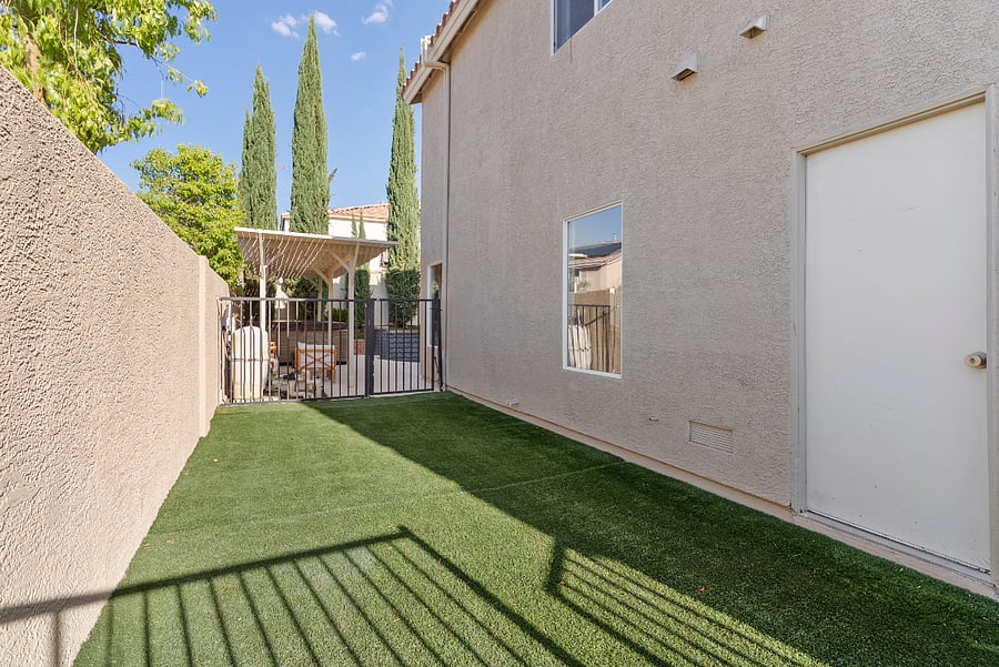 Furnished Finder property 1018987_1 photo 53