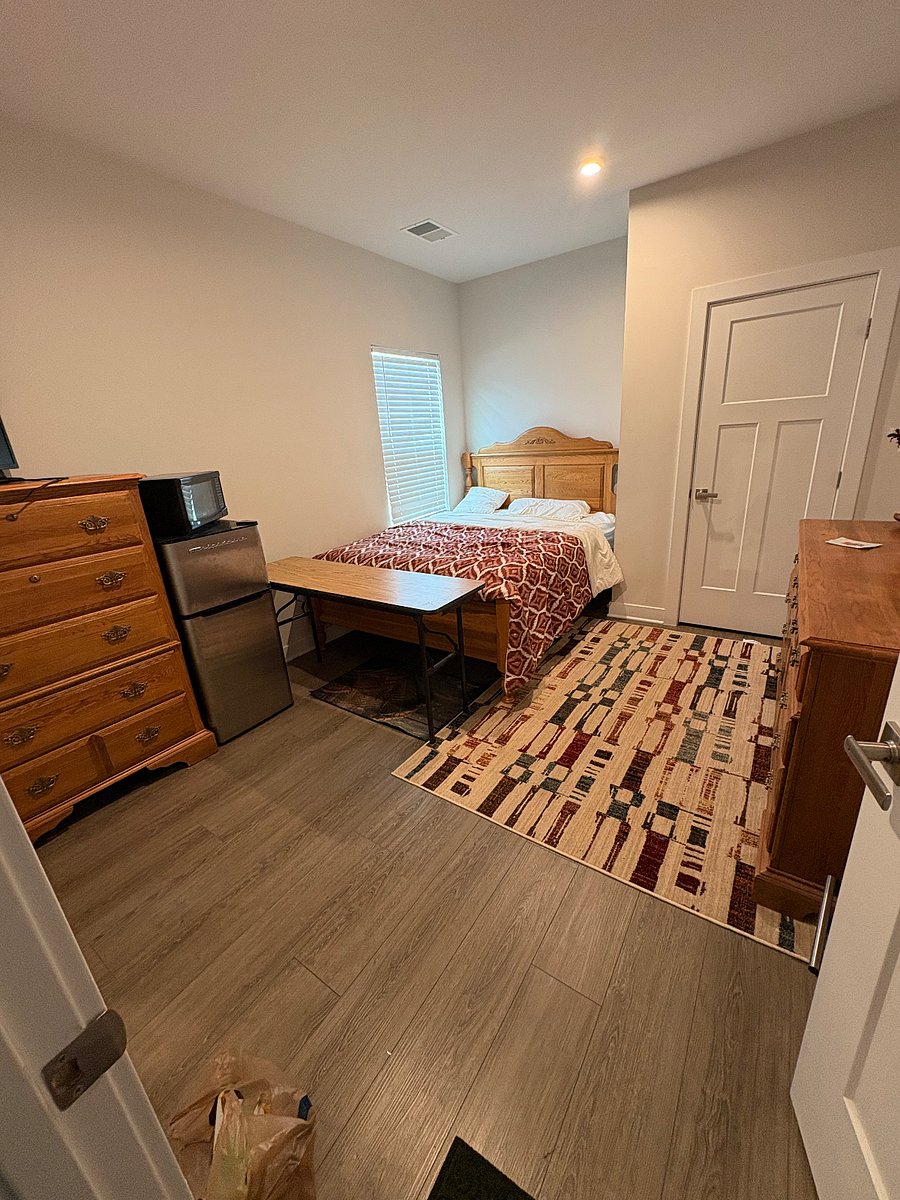 Furnished Finder property 1019009_1 photo 5
