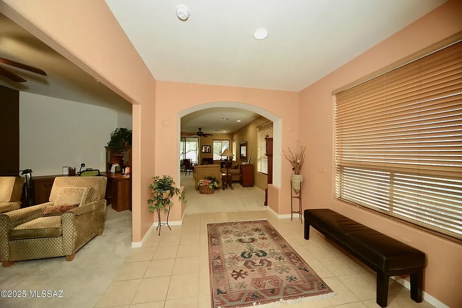 Furnished Finder property 1019041_1 photo 1