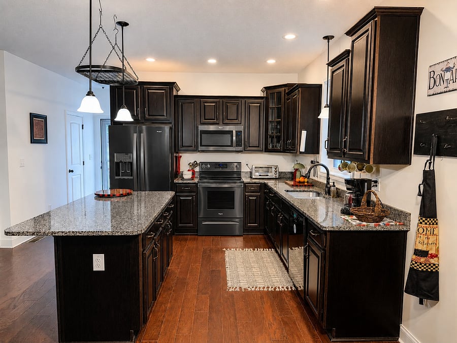 Full Kitchen