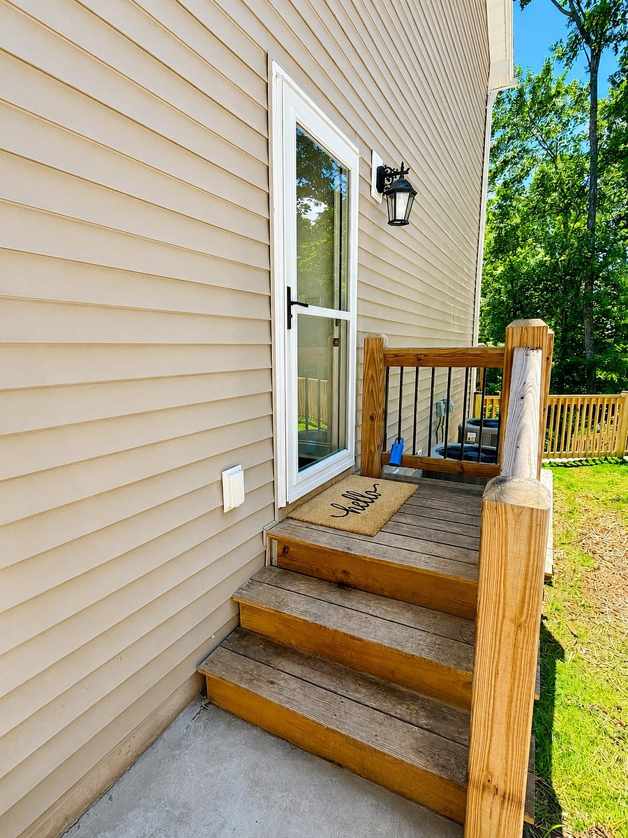 Side Door Entrance