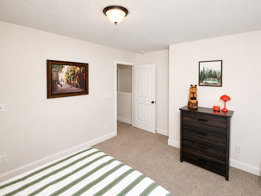 Bedroom 2 - Dresser