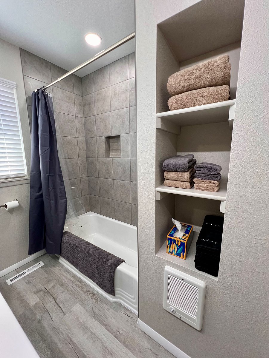 Furnished Finder property 1019070_1 photo 37