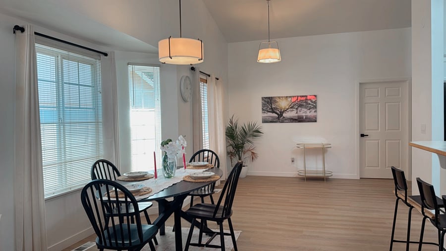 Furnished Finder property 1019096_1 photo 3