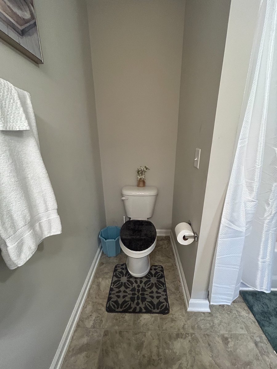 Furnished Finder property 1019097_1 photo 13