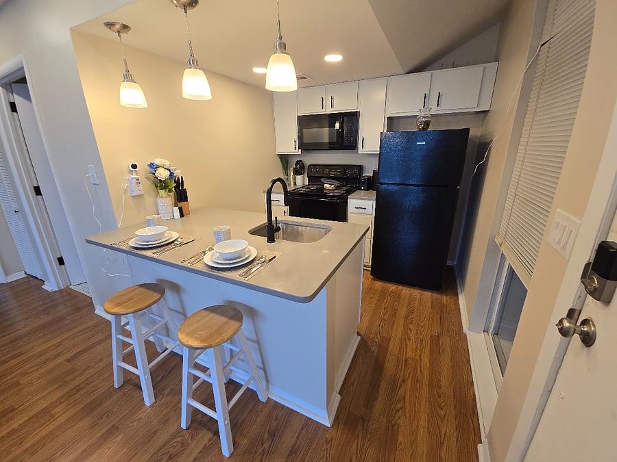 Furnished Finder property 1019104_1 photo 3