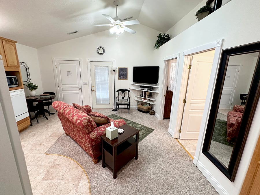 Furnished Finder property 1019107_1 photo 1