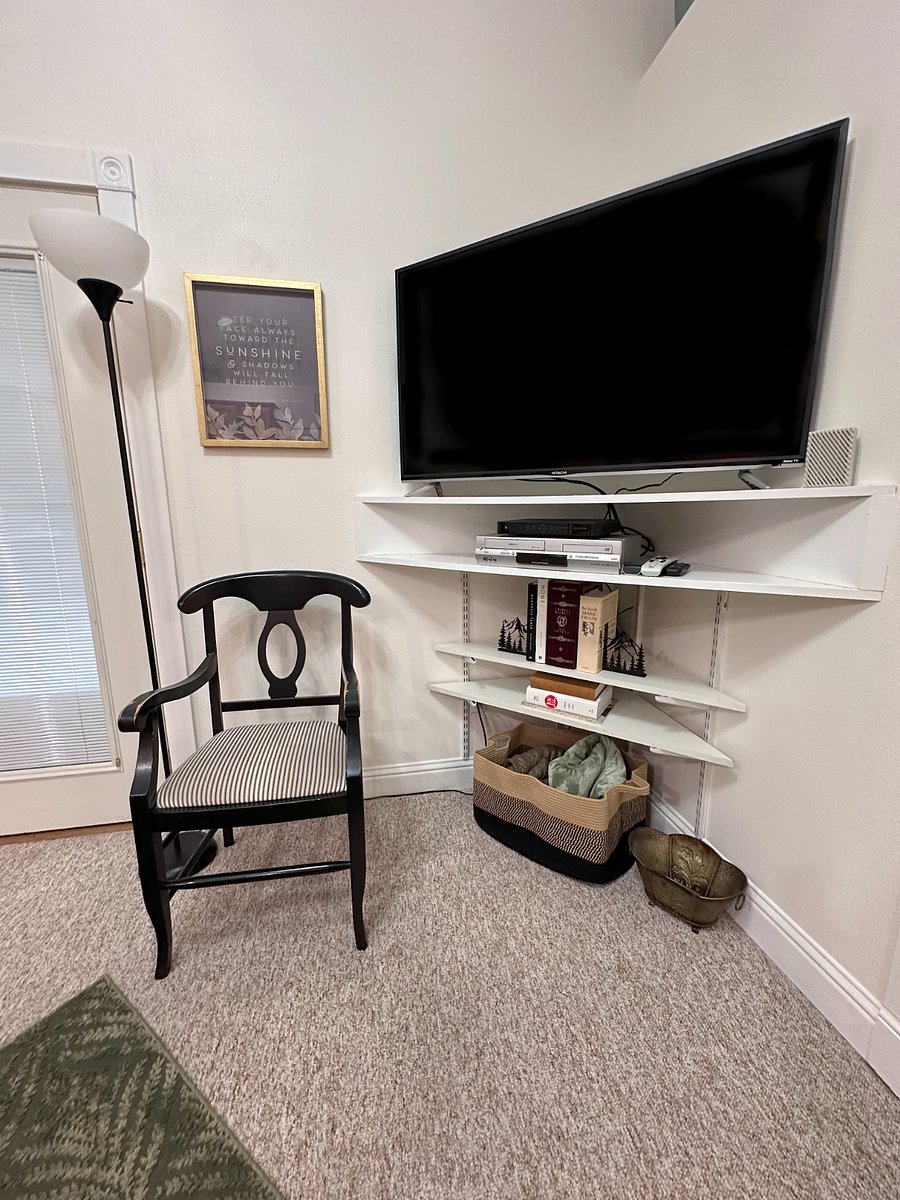 Furnished Finder property 1019107_1 photo 4