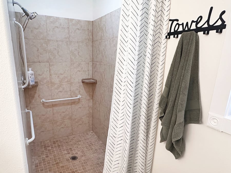 Furnished Finder property 1019107_1 photo 16