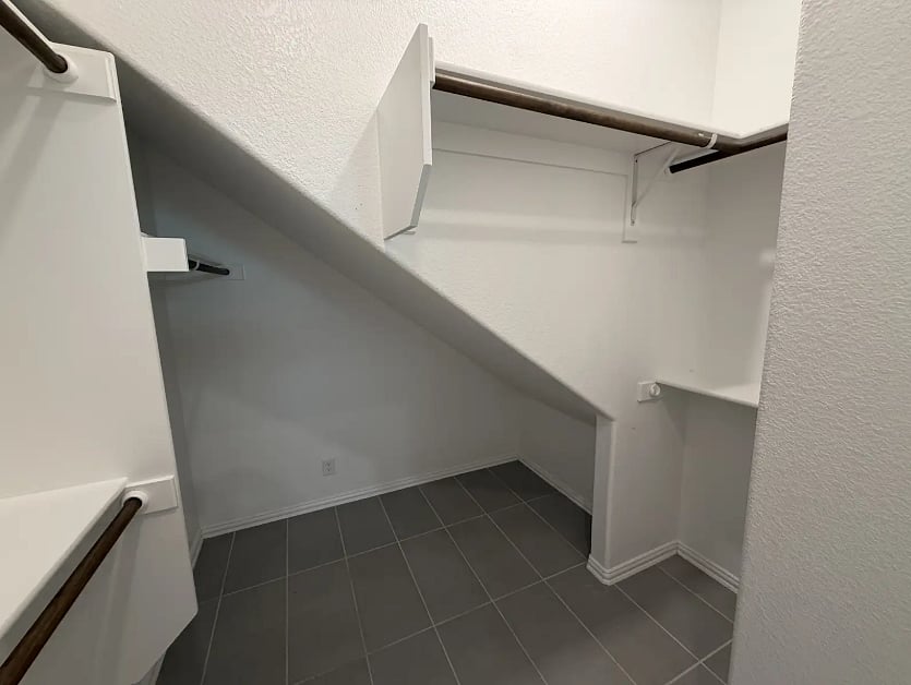 Furnished Finder property 1019114_1 photo 29