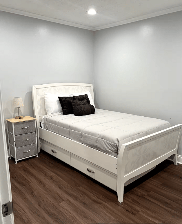 Furnished Finder property 1019128_1 photo 5