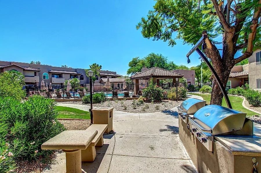 Gas Grills 