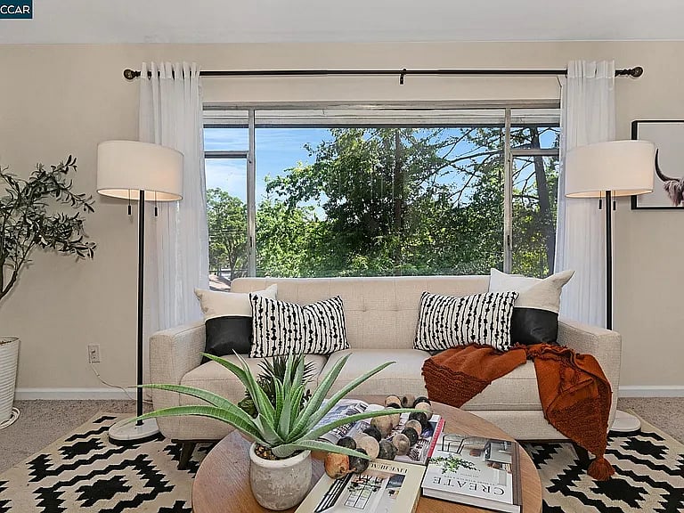 Furnished Finder property 1019133_2 photo 6