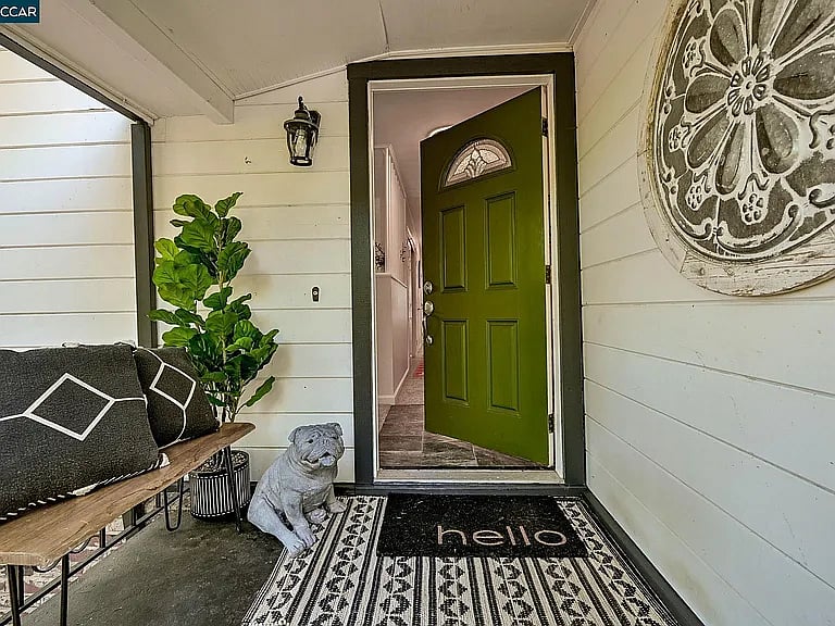 Furnished Finder property 1019133_2 photo 24
