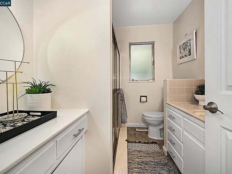 Furnished Finder property 1019133_2 photo 20