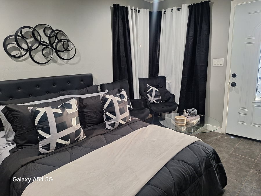 Furnished Finder property 1019140_1 photo 3