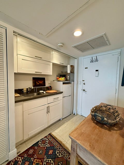 Furnished Finder property 1019149_1 photo 6