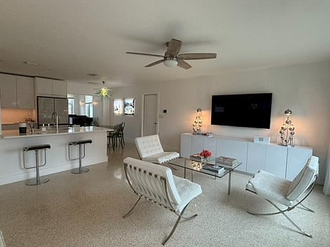 Furnished Finder property 1019150_1 photo 6