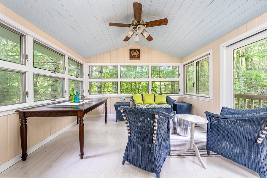 3 season room off Dining area
