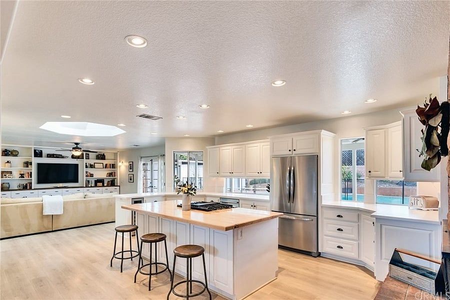 Furnished Finder property 1019184_1 photo 1