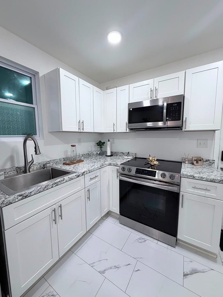Furnished Finder property 1019208_1 photo 3