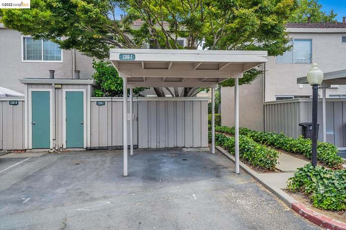 Furnished Finder property 1019215_1 photo 14