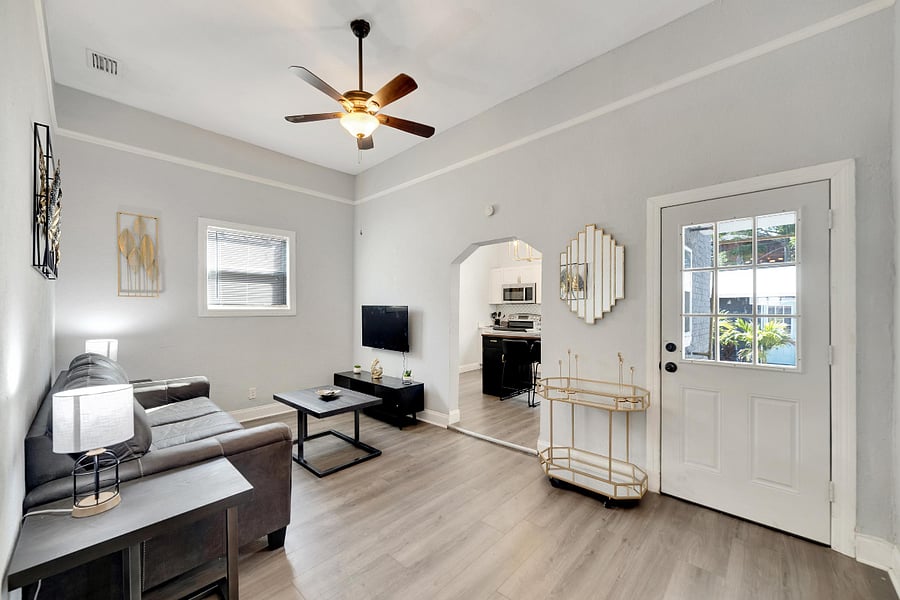 Furnished Finder property 1019227_1 photo 4