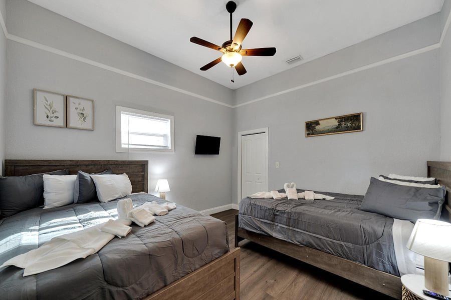 Furnished Finder property 1019227_1 photo 8