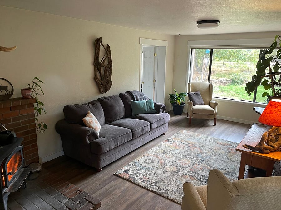 Furnished Finder property 1019235_1 photo 2