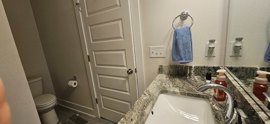 Furnished Finder property 1019236_1 photo 17