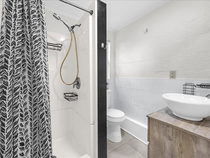 Furnished Finder property 1019237_1 photo 9