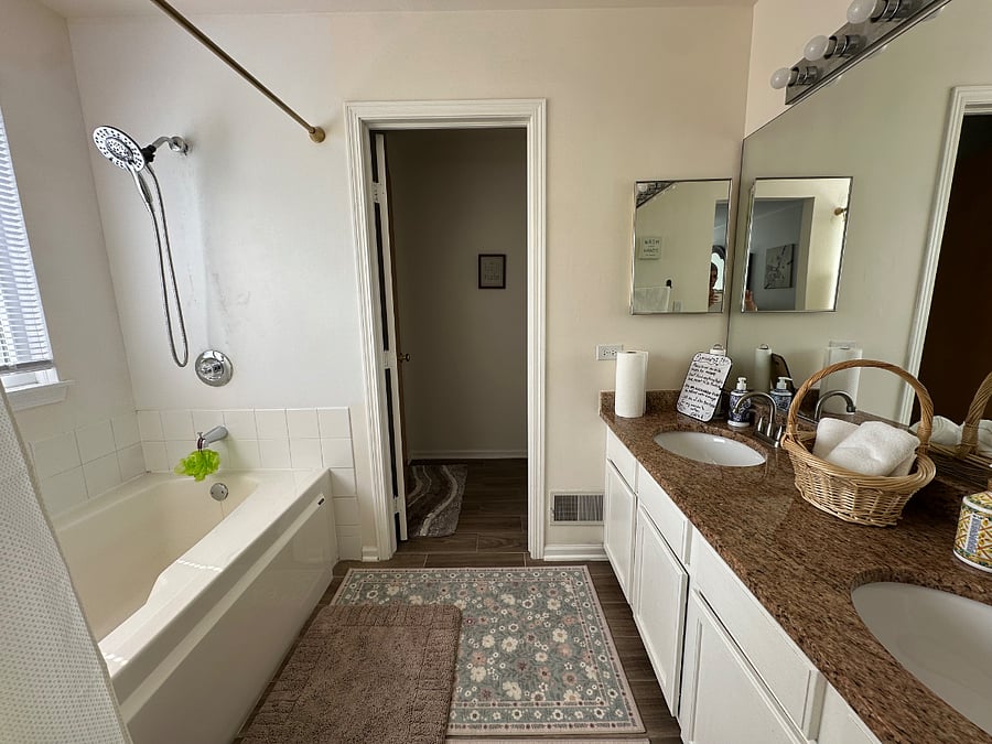 Furnished Finder property 1019269_1 photo 12