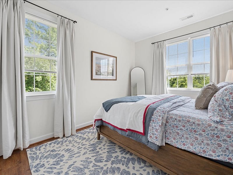Furnished Finder property 1019303_1 photo 14