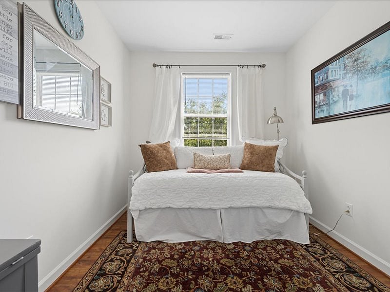 Furnished Finder property 1019303_1 photo 18