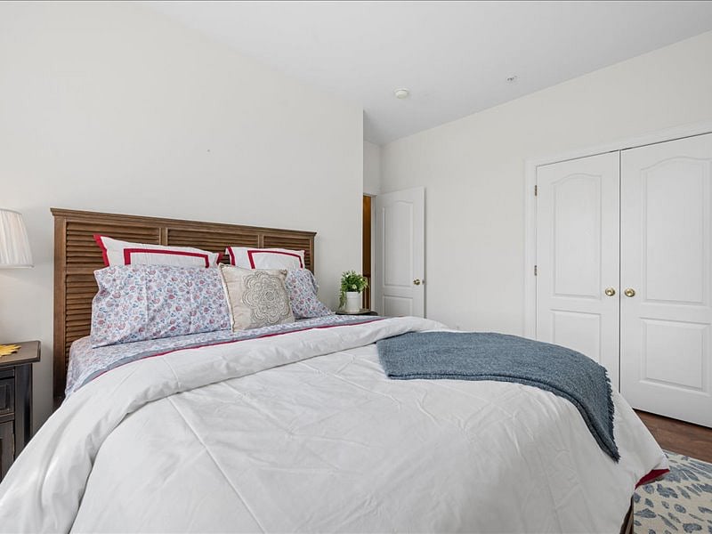 Furnished Finder property 1019303_1 photo 15