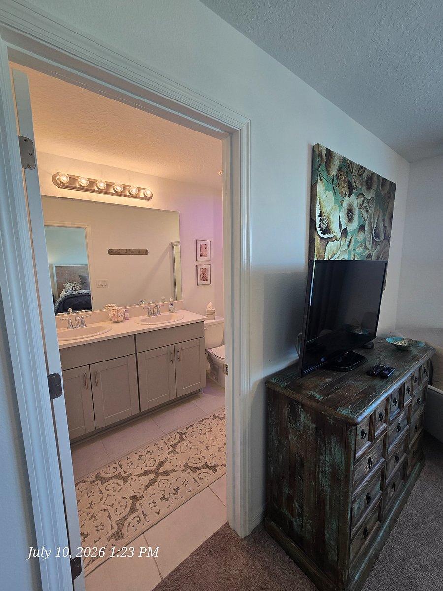 Furnished Finder property 1019310_1 photo 8