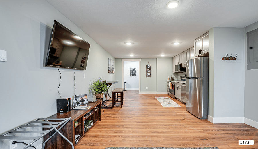 Furnished Finder property 1019311_2 photo 12