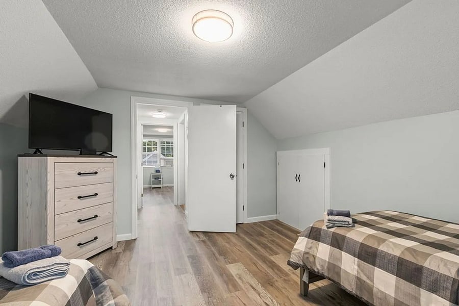 Furnished Finder property 1019316_1 photo 18