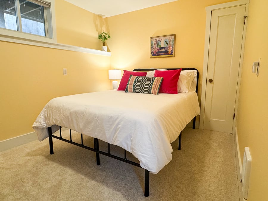 Furnished Finder property 1019325_1 photo 12