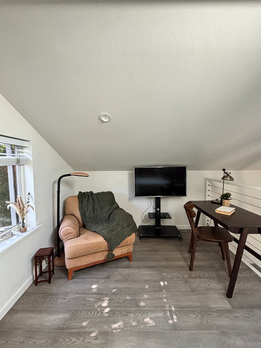 Furnished Finder property 1019327_1 photo 12