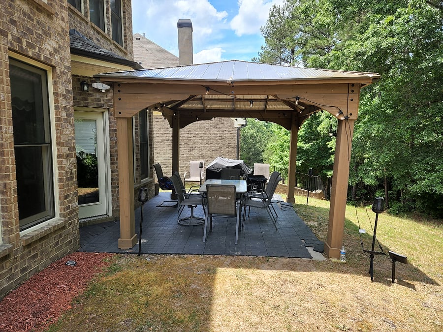 Backyard Amenity-Grill, lounge chairs