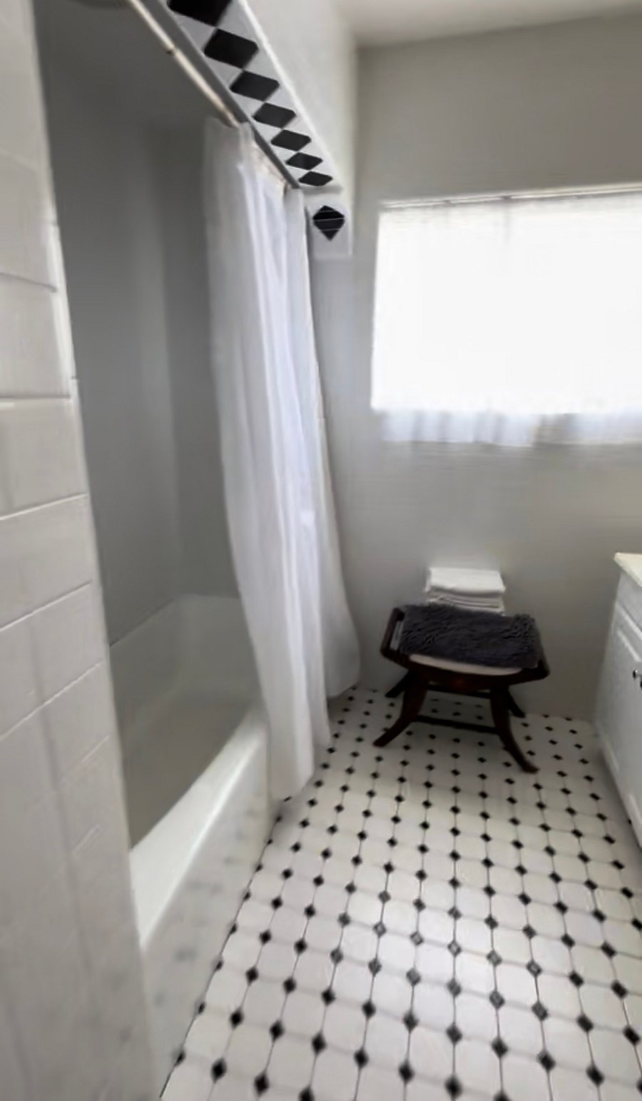 Furnished Finder property 1019342_1 photo 6