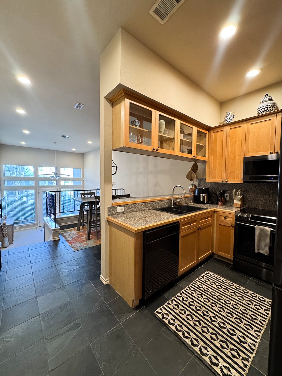 Furnished Finder property 1019362_1 photo 1